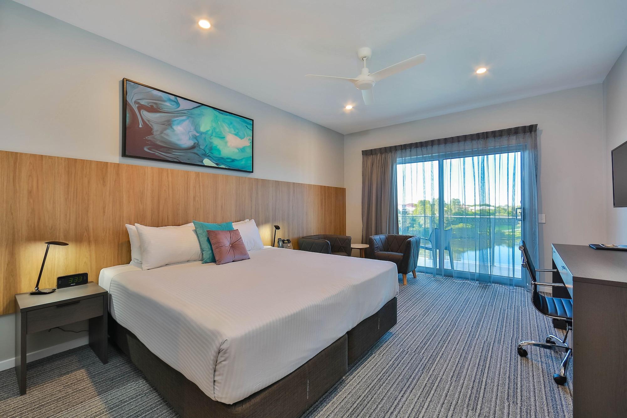 Best Western Plus North Lakes Hotel Exterior foto
